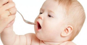 5 Aylık Bebek Gelişimi ve Bakımı 5 Aylık Bebek Gelişimi ve Bakımı